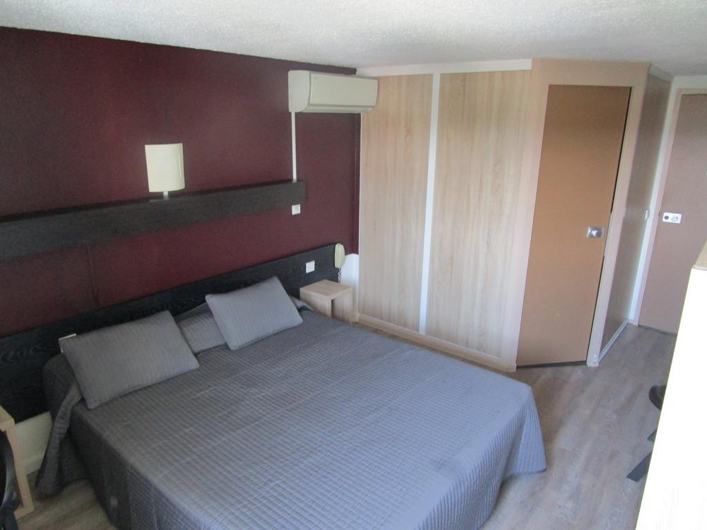 Hotel Les Tourrades Cannes Exterior photo